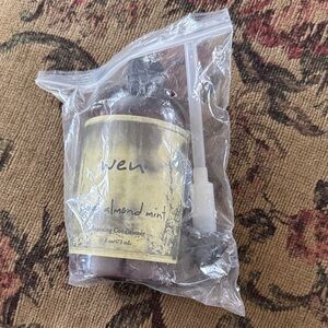 WEN Almond Mint Cleansing Conditioner with Pump